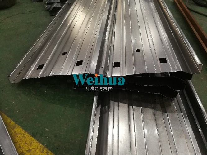 陽(yáng)極板一次成型機(jī)的特點(diǎn)以及陽(yáng)極板材質(zhì)是什么
